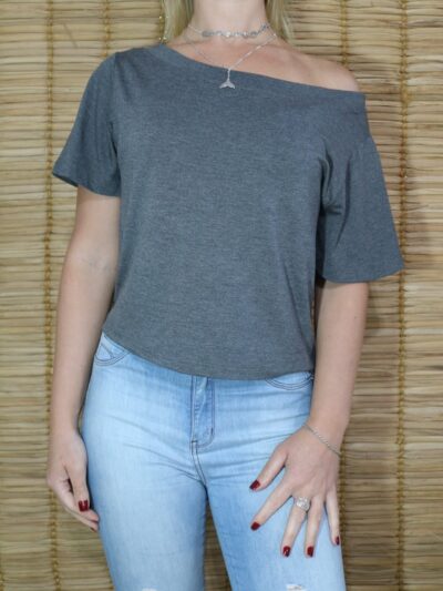 Blusa com abertura nas costas 4